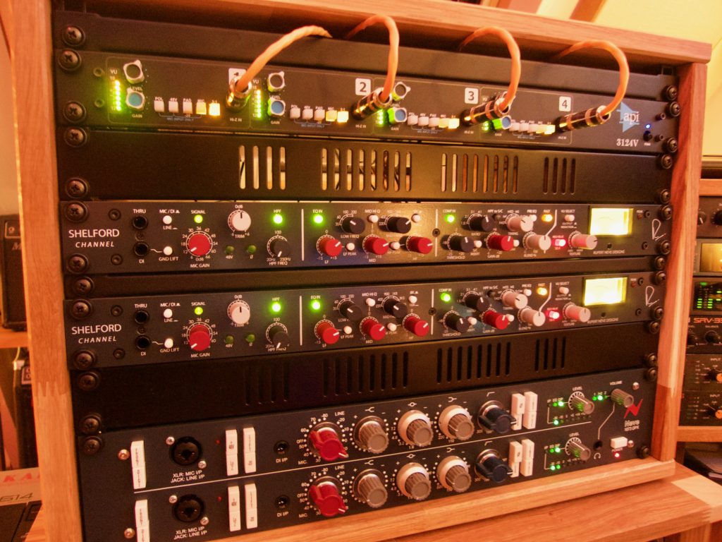 API 3124V, RND Shelford Channels en AMS Neve 1073DPX